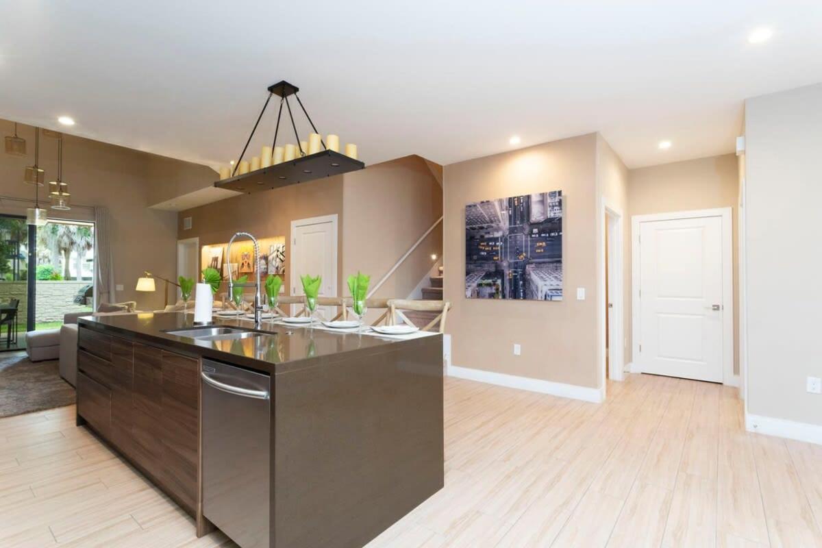 Stunning 4 Bd Close To Disney @ Magic Village Resort 7537 Orlando Bagian luar foto